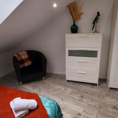 Nalan Orrygeois, Spa, Sauna, Proche Asterix Buitenkant foto