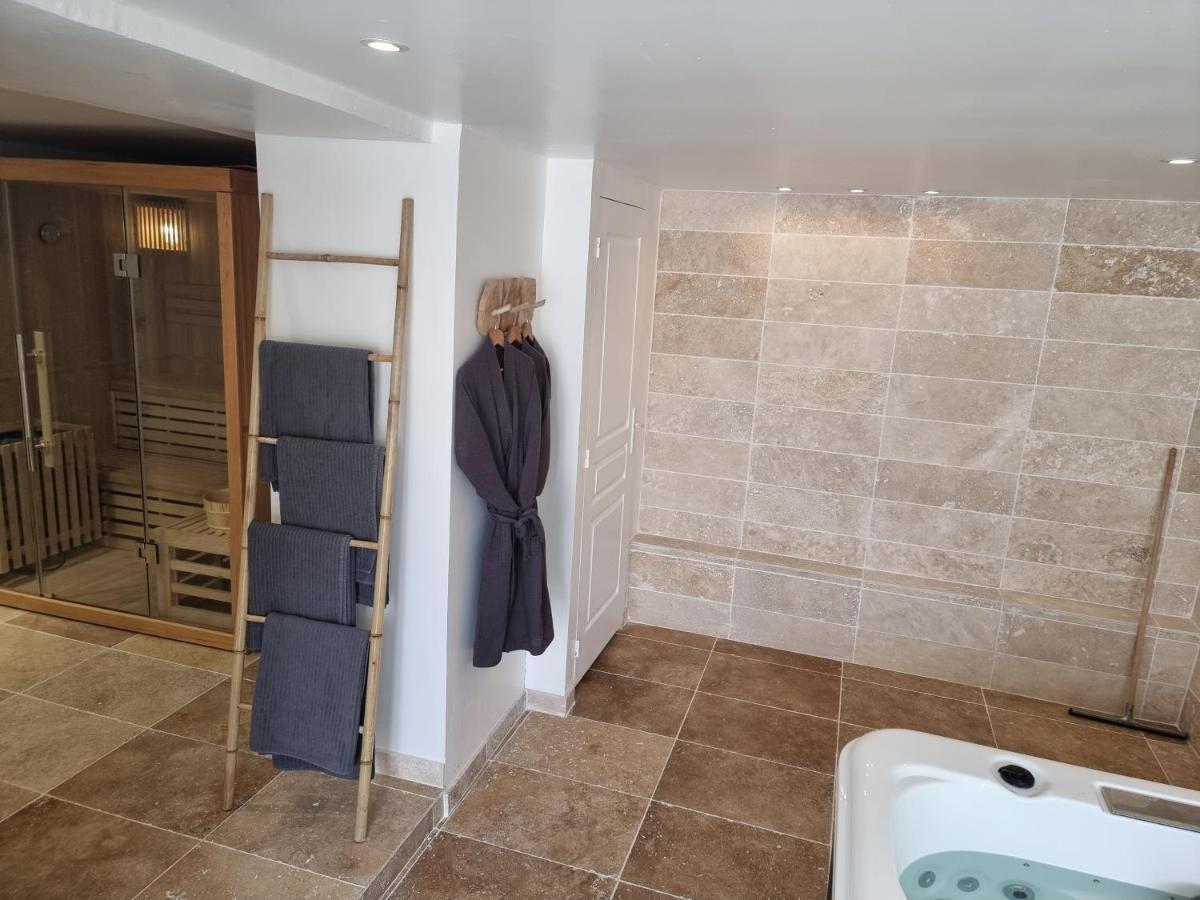 Nalan Orrygeois, Spa, Sauna, Proche Asterix Buitenkant foto