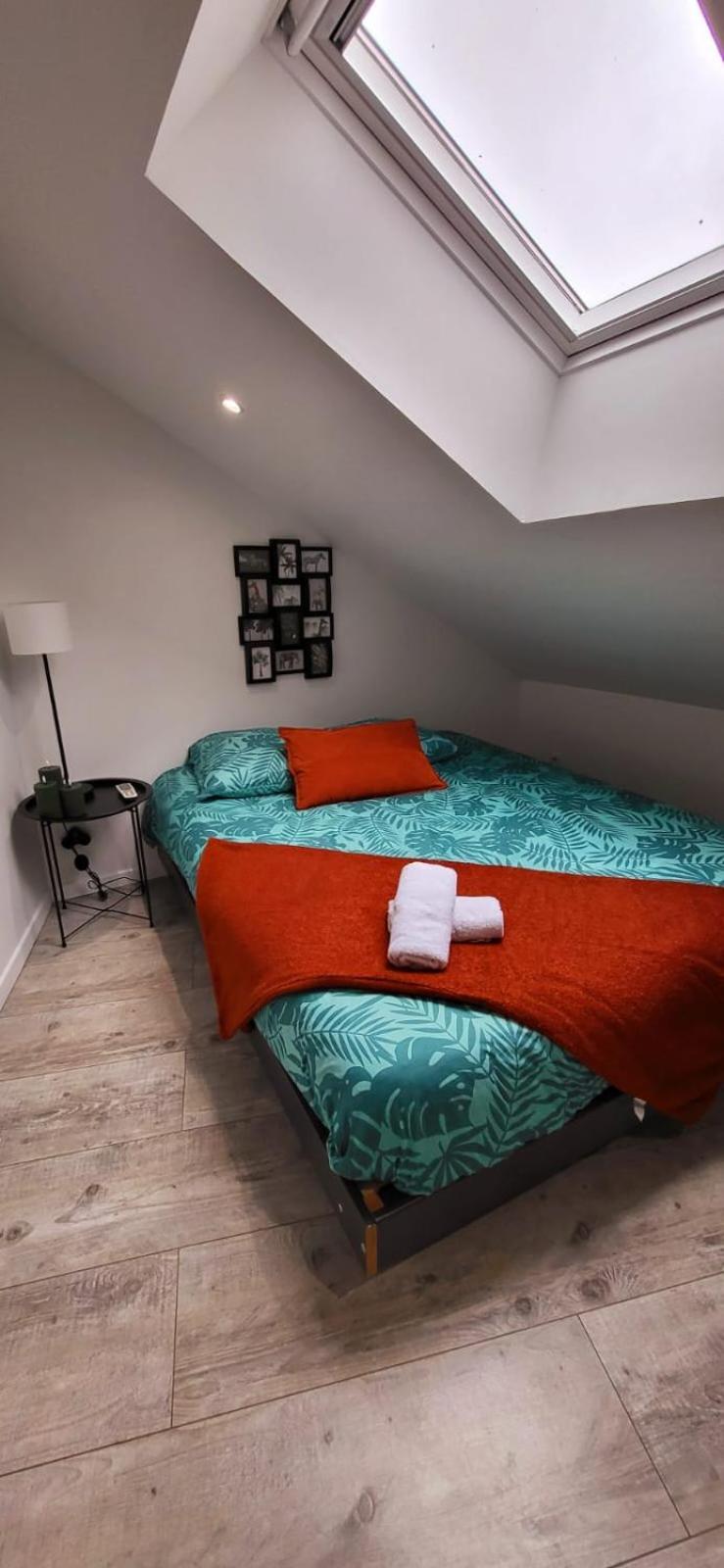 Nalan Orrygeois, Spa, Sauna, Proche Asterix Buitenkant foto